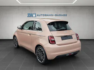 Fiat 500 La Prima
