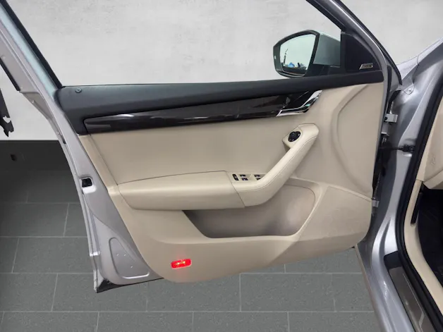 Škoda Octavia Combi 1.8 TSI Elegance 4x4 DSG