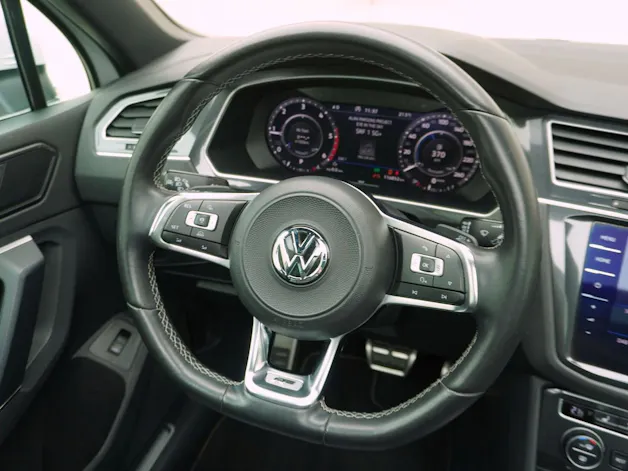VW Tiguan 2.0 TDI DSG R-Line 4Motion