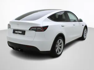 Tesla Model Y Long Range Dual AWD