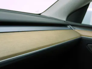 Tesla Model Y Long Range Dual AWD