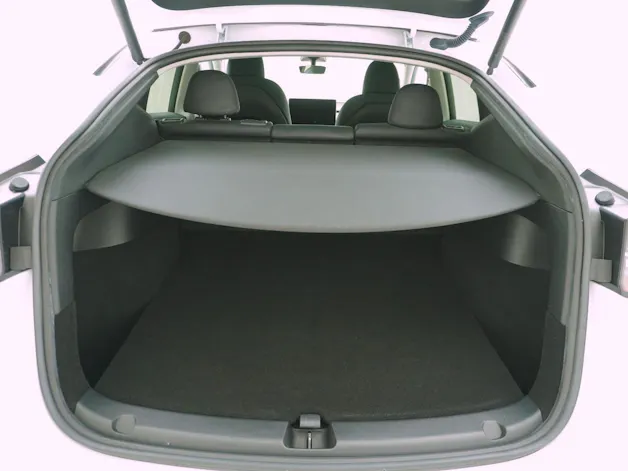 Tesla Model Y Long Range Dual AWD