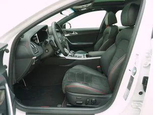 Kia Stinger GT 3.3 T-GDi 4WD