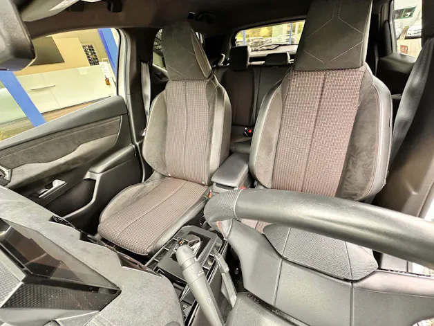 DS Automobiles 3 Crossback 1.2 PureTech 155 Performance Line