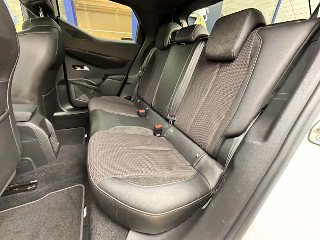 DS Automobiles 3 Crossback 1.2 PureTech 155 Performance Line