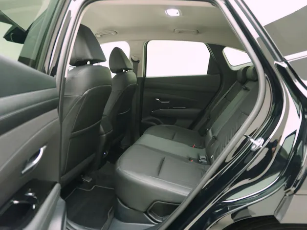Hyundai Tucson 1.6 T-GDi HEV Amplia 4WD
