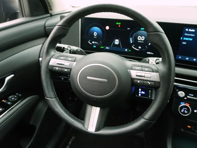 Hyundai Tucson 1.6 T-GDi HEV Amplia 4WD