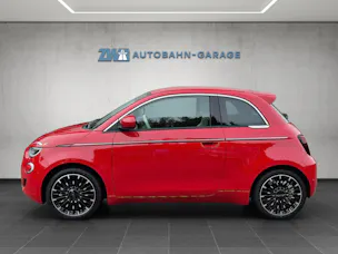 Fiat 500 La Prima