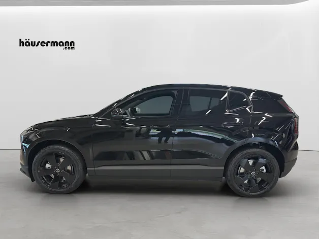 Volvo EX30 Plus XCENTRIC Black Edition