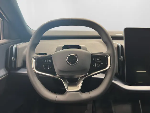 Volvo EX30 Plus XCENTRIC Black Edition