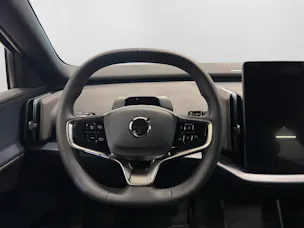 Volvo EX30 Plus XCENTRIC Black Edition