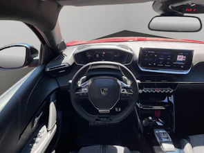 Fahrzeugbild PEUGEOT 208 1.2 Hybrid 145 GT
