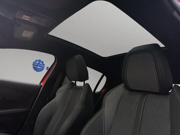 Peugeot 208 1.2 Hybrid 145 GT