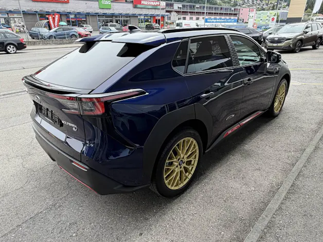 Subaru Solterra eV Luxury AWD