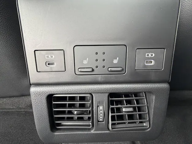 Subaru Solterra eV Luxury AWD