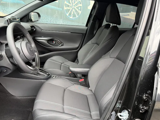 Toyota Yaris Cross 1.5 VVT-i HSD Premium AWD-i