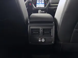 Subaru Forester Station 2.0i e-Boxer Swiss Plus