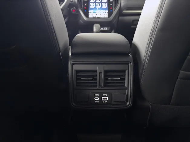 Subaru Forester Station 2.0i e-Boxer Swiss Plus