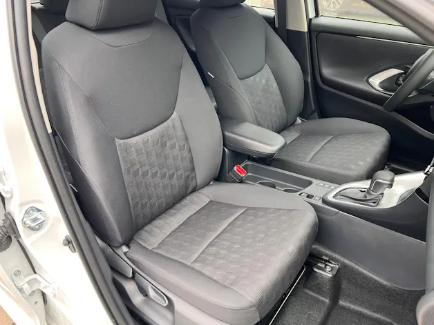 Toyota Yaris 1.5 VVT-i HSD Comfort