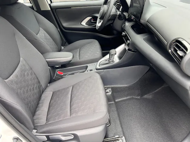 Toyota Yaris 1.5 VVT-i HSD Comfort