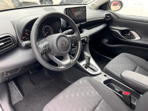 Toyota Yaris 1.5 VVT-i HSD Comfort