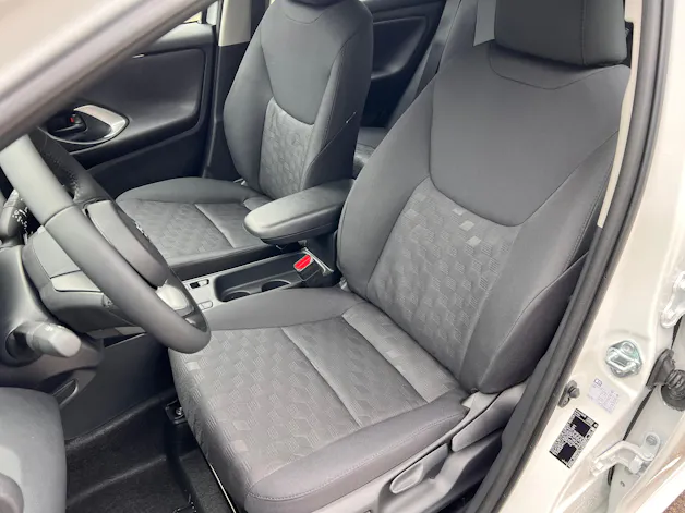 Toyota Yaris 1.5 VVT-i HSD Comfort
