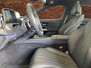 Mercedes-Benz E 200 9G-Tronic 4Matic