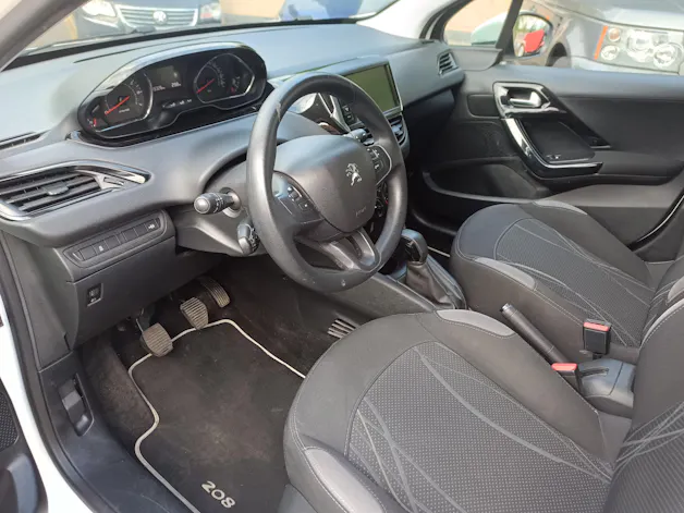 Peugeot 208 1.2 VTI Access