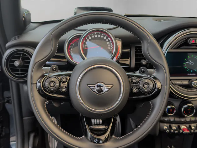 Mini Cooper John Cooper Works Cabriolet Steptronic