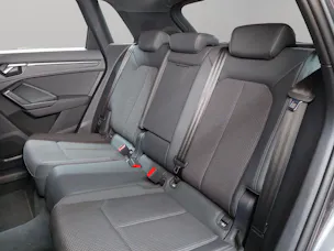 Audi Q3 40 TFSI S line quattro S-tronic
