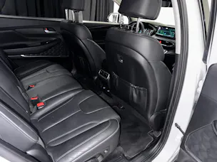 Hyundai Santa Fe 1.6 T-GDi HEV Amplia 4WD Automatic | 1.Hand | Inkl. Dachbox | Werksgarantie |
