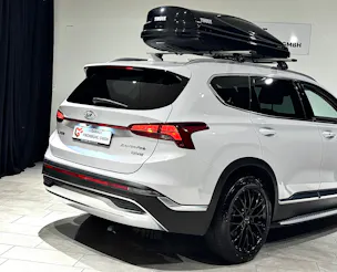 Hyundai Santa Fe 1.6 T-GDi HEV Amplia 4WD Automatic | 1.Hand | Inkl. Dachbox | Werksgarantie |