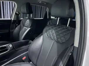 Hyundai Santa Fe 1.6 T-GDi HEV Amplia 4WD Automatic | 1.Hand | Inkl. Dachbox | Werksgarantie |