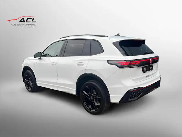 VW Tiguan R-Line 2.0TSI 204PS 4Motion DSG