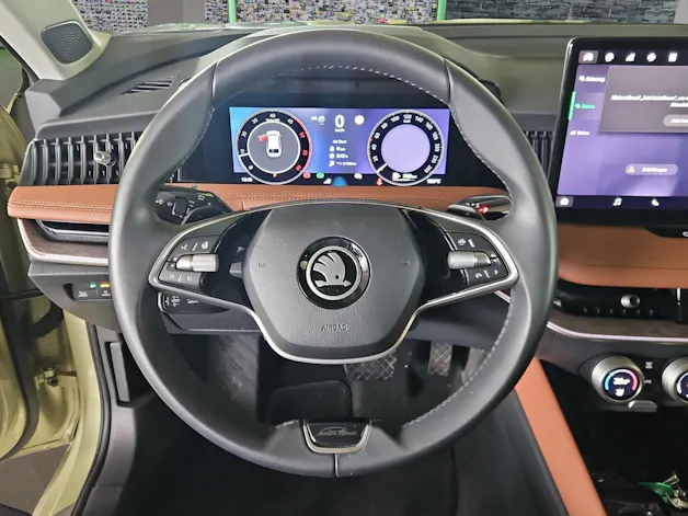 Škoda Superb Combi 2.0 TDi L&K 4x4 DSG