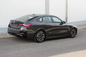 BMW i4 M50 DRAVITGRAU METALLIC *0.9%-LEASINGAKTION*