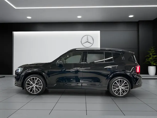 Mercedes-Benz GLB 350 4Matic with EQ Technology