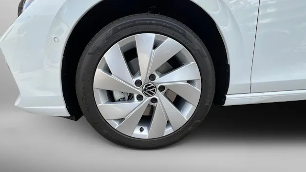VW Golf Variant Life 2.0TDI 150PS DSG