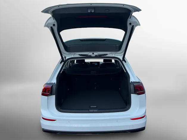 VW Golf Variant Life 2.0TDI 150PS DSG