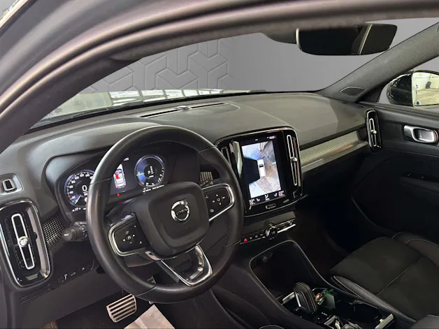 VOLVO XC40 T5 TwE R-Design DCT