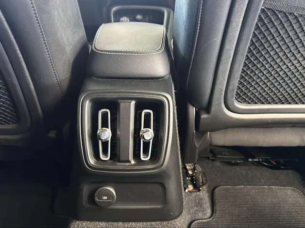 VOLVO XC40 T5 TwE R-Design DCT