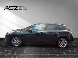 Mazda 3 Hatchback 1.6 Red Edition