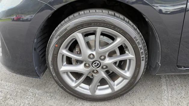 Mazda 3 Hatchback 1.6 Red Edition