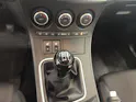 Mazda 3 Hatchback 1.6 Red Edition