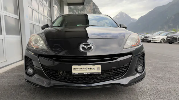 Mazda 3 Hatchback 1.6 Red Edition