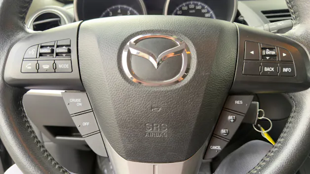 Mazda 3 Hatchback 1.6 Red Edition