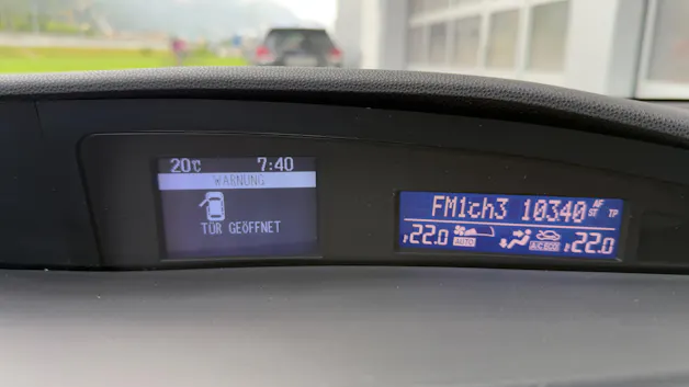 Mazda 3 Hatchback 1.6 Red Edition