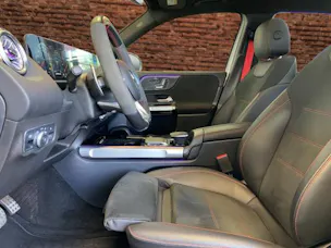 Mercedes-Benz GLB 35 AMG 4 MATIC