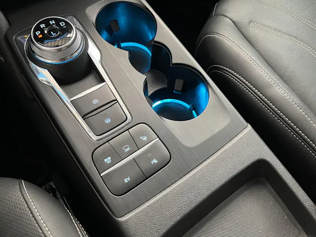 Ford Kuga 2.5 PHEV Vignale 2WD