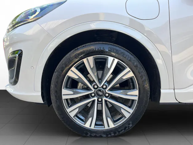 Ford Kuga 2.5 PHEV Vignale 2WD